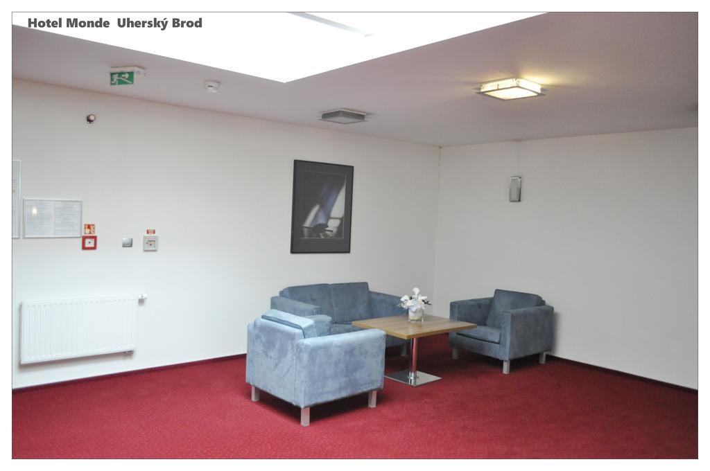Hotel Monde Uherský Brod Kültér fotó